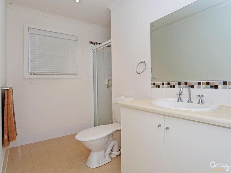 5 Petrel Close, Carrickalinga SA 5204