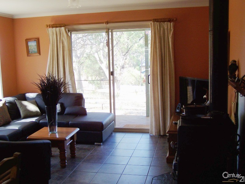 2 Panorama Crescent, Normanville SA 5204