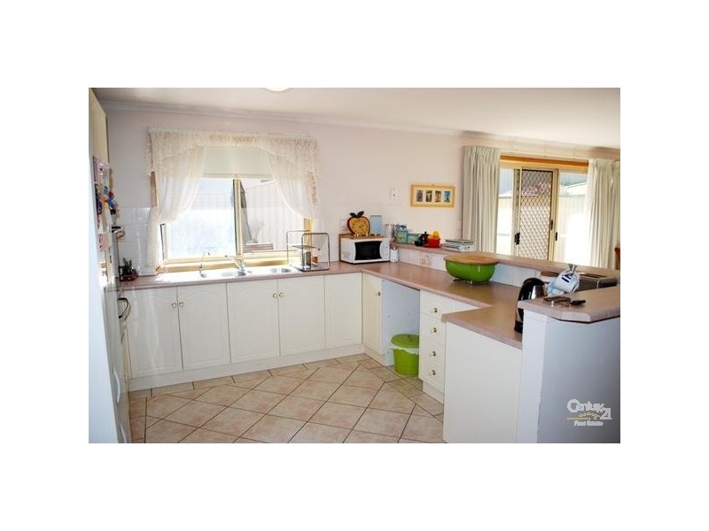 5 Clarke Street, Normanville SA 5204