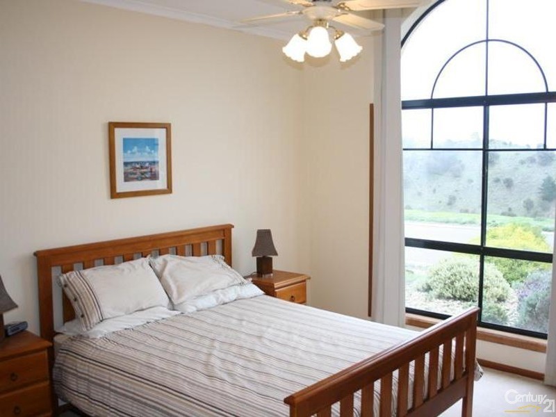 44 Seaview Avenue, Wirrina Cove SA 5204