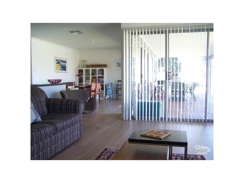 11 Broadbeach Drive, Carrickalinga SA 5204