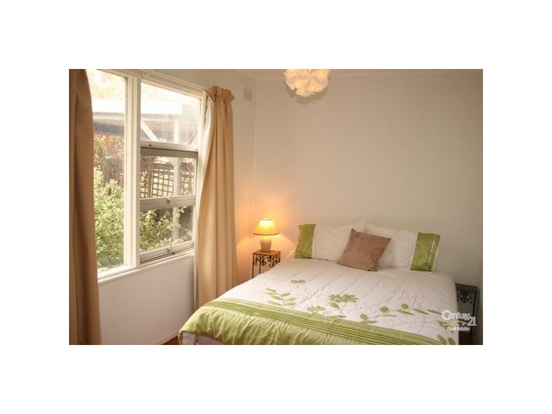 16 Elizabeth Crescent, Carrickalinga SA 5204