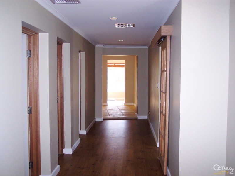 36 Giles Street, Encounter Bay SA 5211