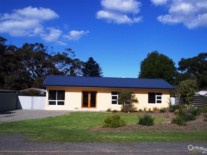 36 Giles Street, Encounter Bay SA 5211