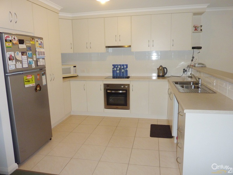 16 Wallman Street, Yankalilla SA 5203