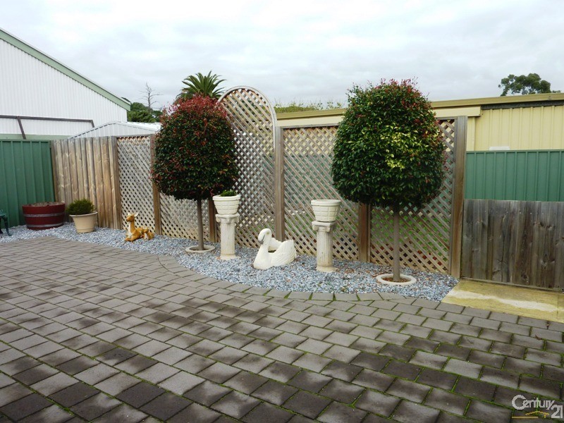 16 Wallman Street, Yankalilla SA 5203