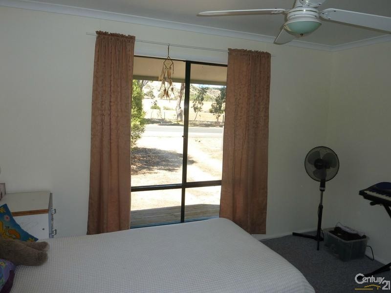 12 Carrickalinga Road, Carrickalinga SA 5204