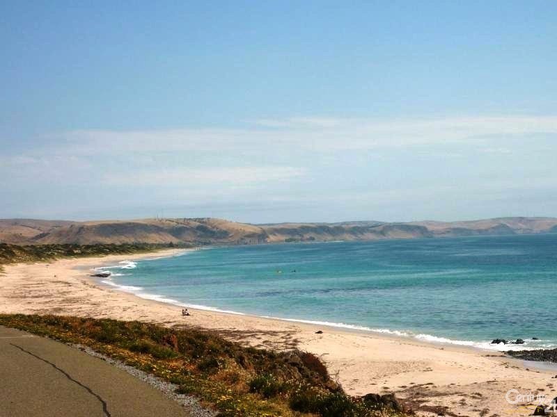 7 Sunset Drive, Carrickalinga SA 5204