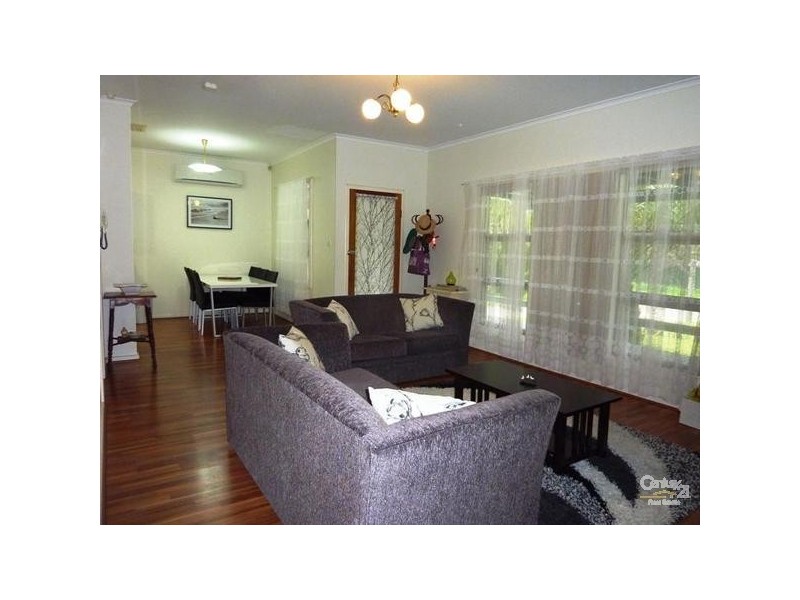 6 Barton Crescent, Normanville SA 5204