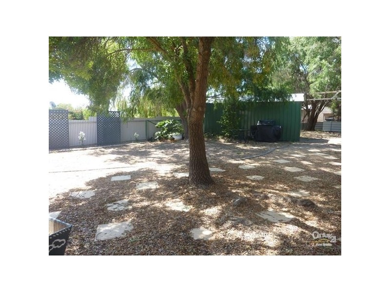6 Barton Crescent, Normanville SA 5204