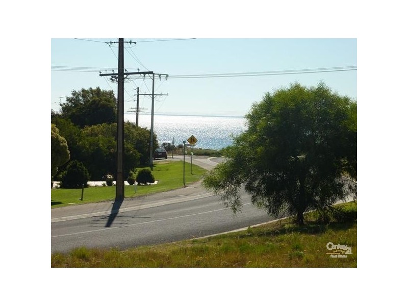 25 Broadbeach Drive, Carrickalinga SA 5204