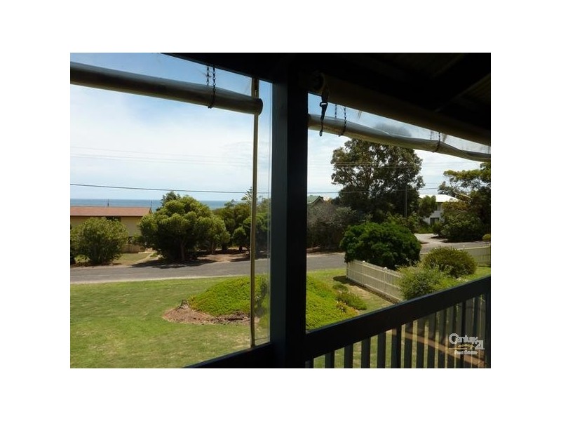 31 Elizabeth Crescent, Carrickalinga SA 5204