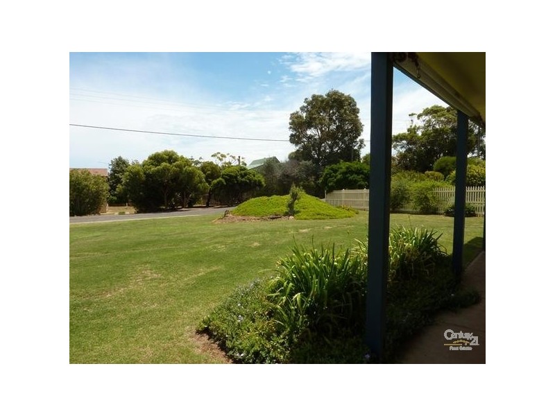 31 Elizabeth Crescent, Carrickalinga SA 5204