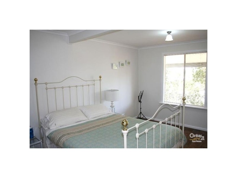24 Taronga Crescent, Carrickalinga SA 5204