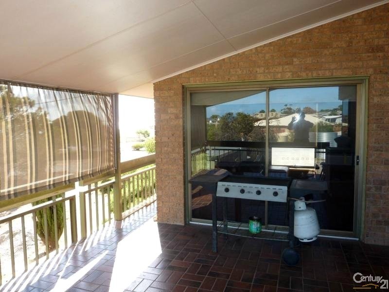 5 Flinders Drive, Cape Jervis SA 5204