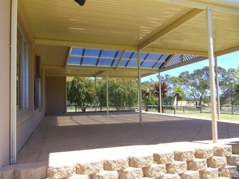 5885 Main South Road, Wattle Flat SA 5203
