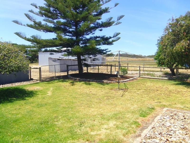 5885 Main South Road, Wattle Flat SA 5203