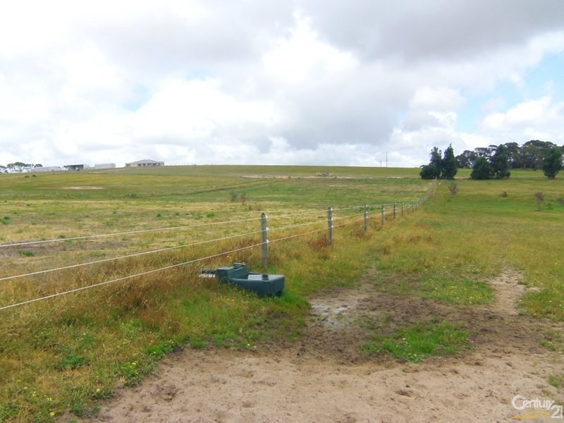 5885 Main South Road, Wattle Flat SA 5203