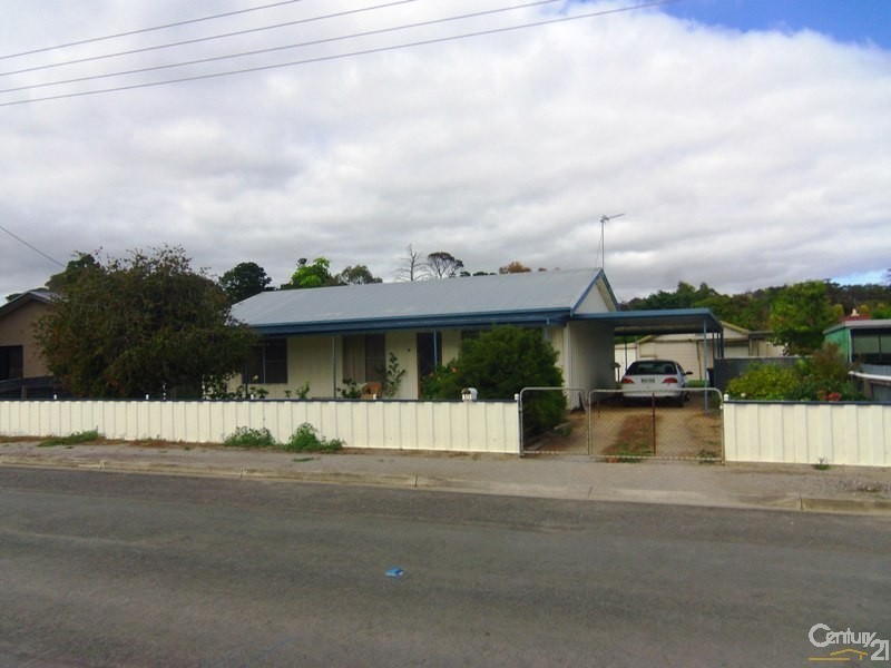 10 Wallman Street, Yankalilla SA 5203