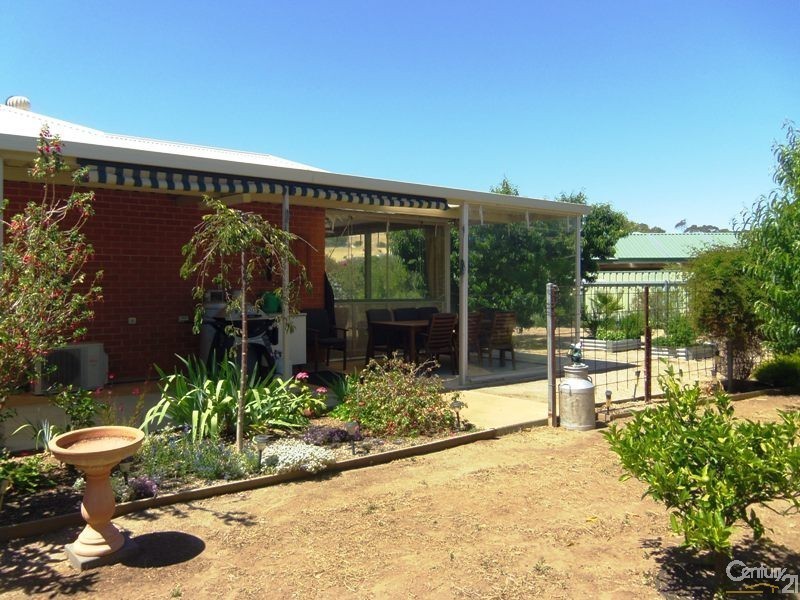 17 Katherine Drive, Normanville SA 5204