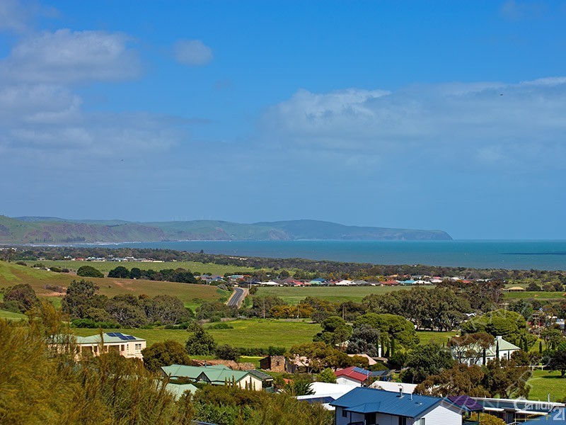 24 Stacey Drive, Carrickalinga SA 5204