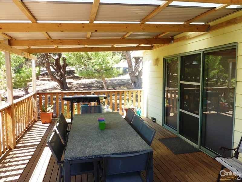 1 Grundy Court, Second Valley SA 5204