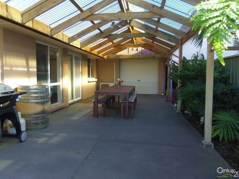30 St Andrews Boulevard, Normanville SA 5204