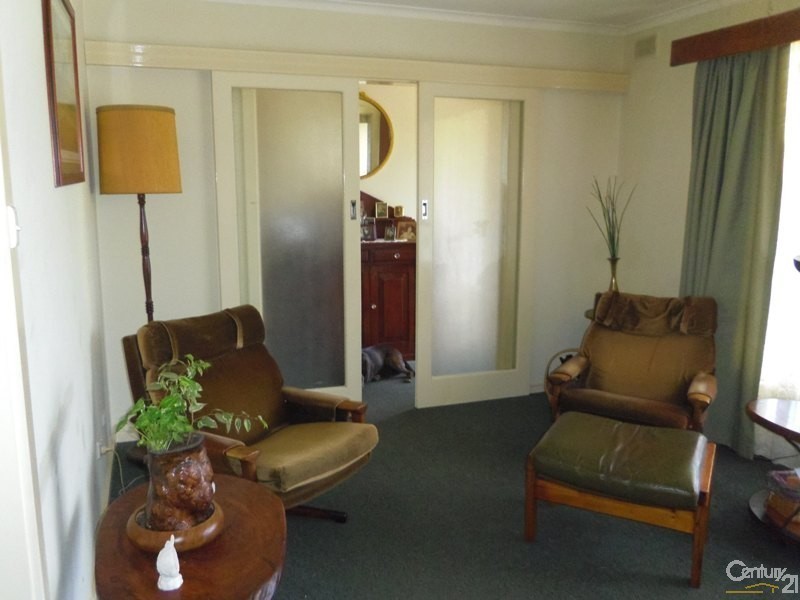 10 Graham Street, Yankalilla SA 5203