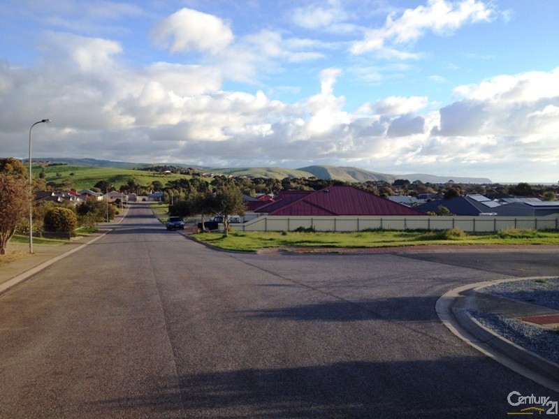 6 Hunt Drive, Normanville SA 5204