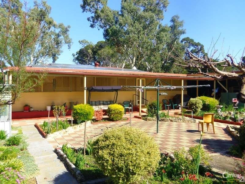 27 Main Street, Yankalilla SA 5203