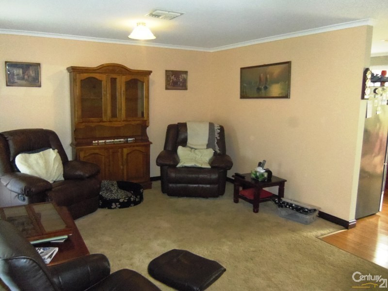 27 Main Street, Yankalilla SA 5203