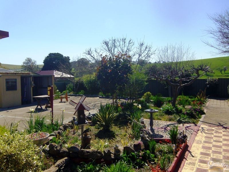 27 Main Street, Yankalilla SA 5203