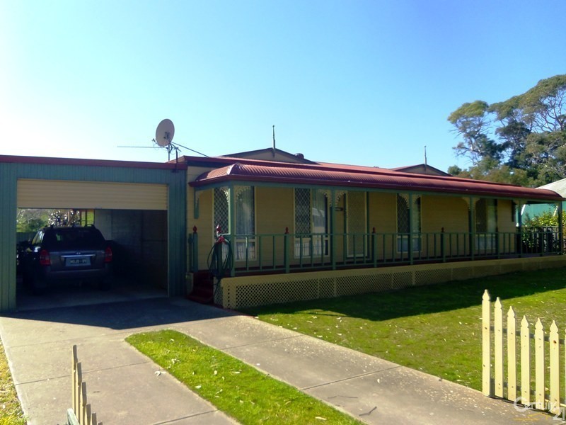 27 Main Street, Yankalilla SA 5203
