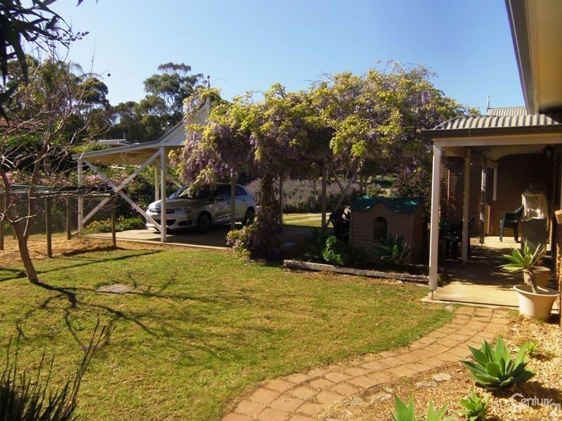 10 Brook Place, Normanville SA 5204