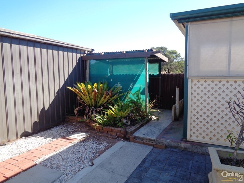 1/8 Mary Avenue, Normanville SA 5204