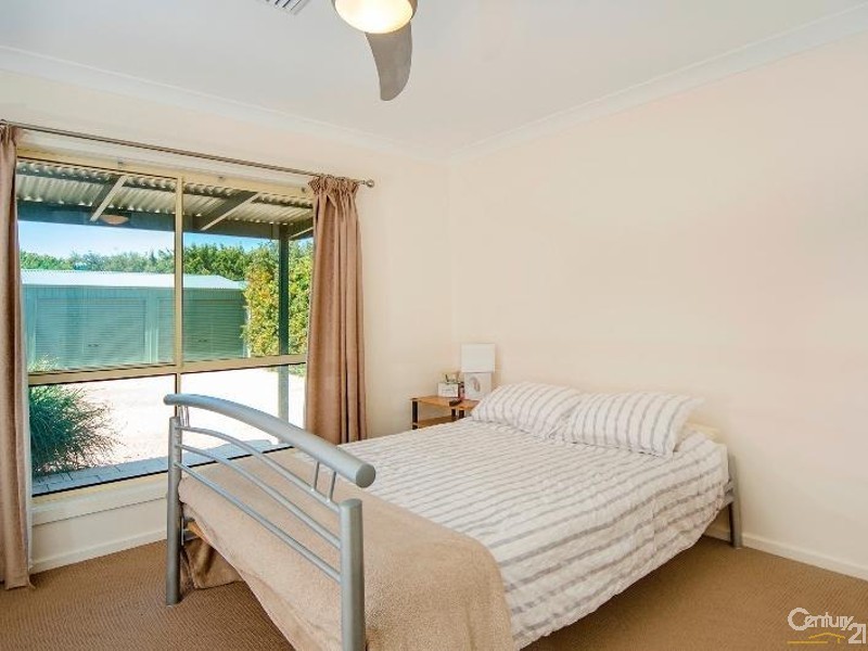 1 Lovelock Close, Normanville SA 5204