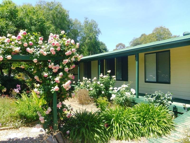 6 Michael Street, Yankalilla SA 5203