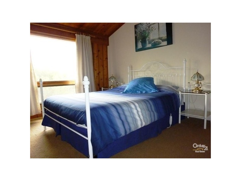 26 Elizabeth Crescent, Carrickalinga SA 5204