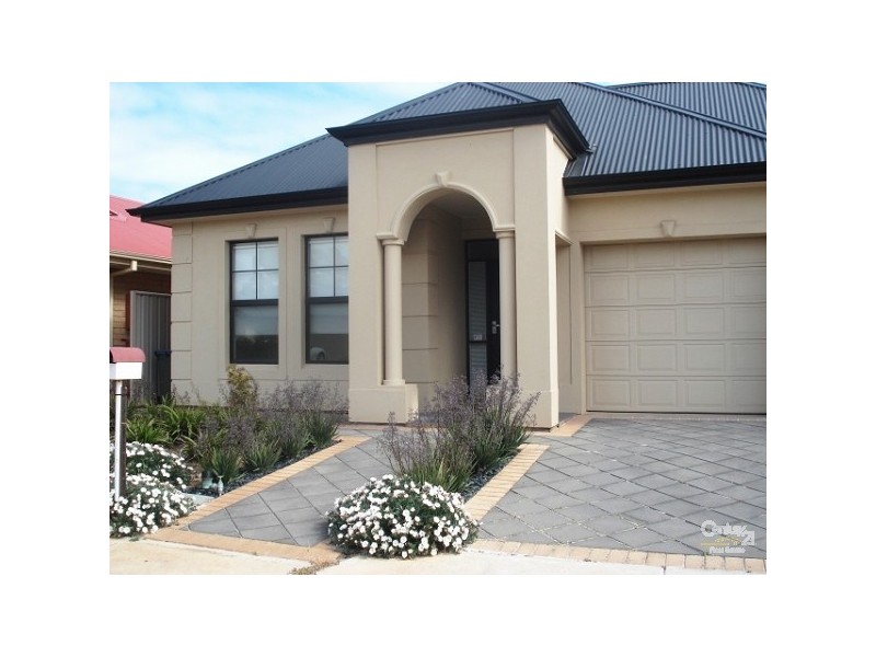 4 MOORE STREET, Birkenhead SA 5015