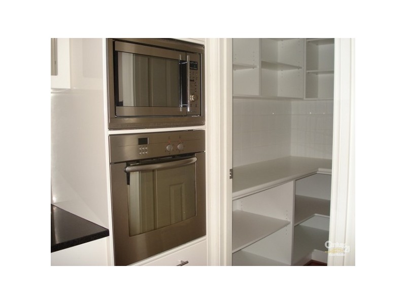 4 MOORE STREET, Birkenhead SA 5015