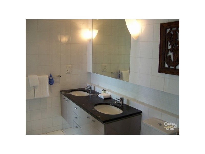 1707/96 NORTH TERRACE, Adelaide SA 5000