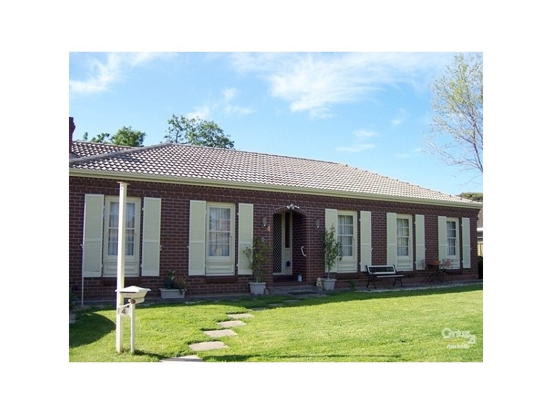 4 FERES COURT, Kensington Gardens SA 5068