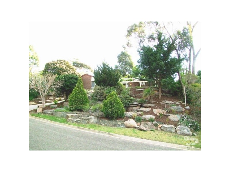 118 BROADMEADOW DRIVE, Flagstaff Hill SA 5159