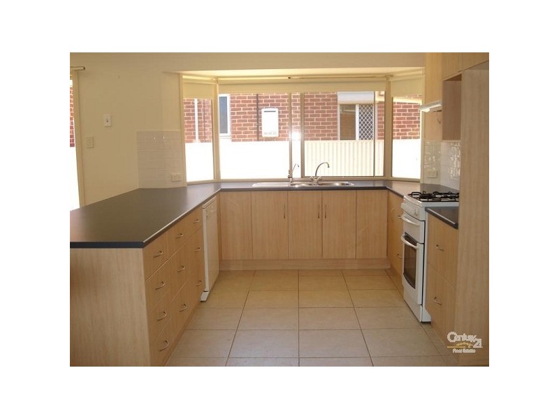37 BUCKNALL ROAD, Glanville SA 5015