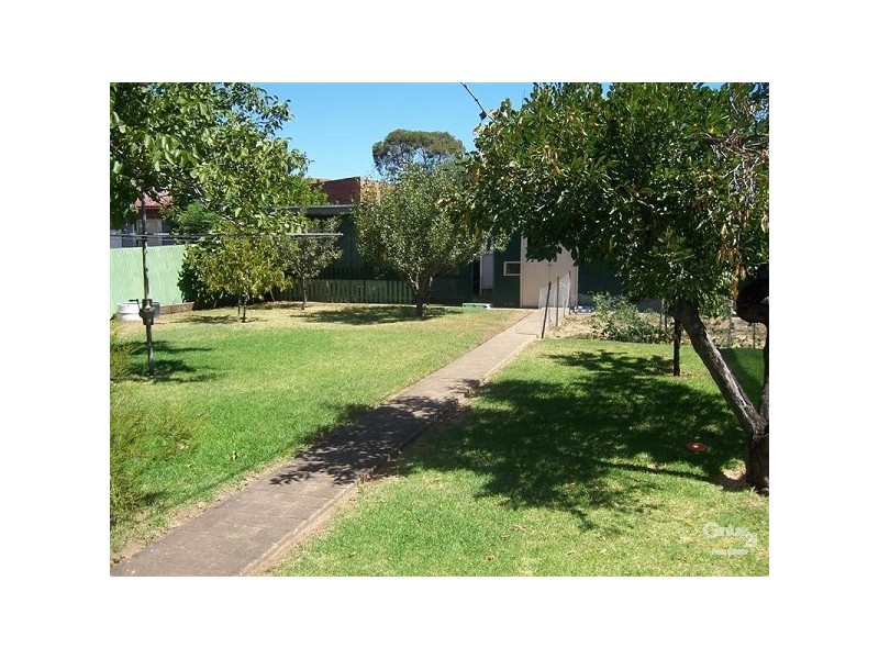 19 MINERVA CRESCENT, Croydon Park SA 5008