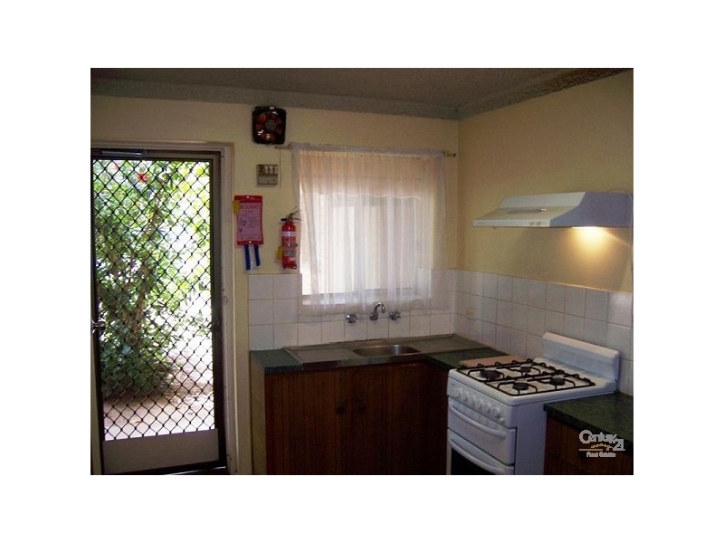 8/3 Noblet Street, Findon SA 5023