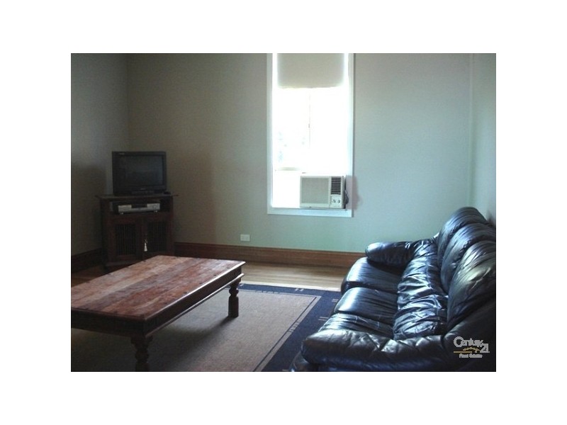 19 POOLE AVENUE, Woodville South SA 5011