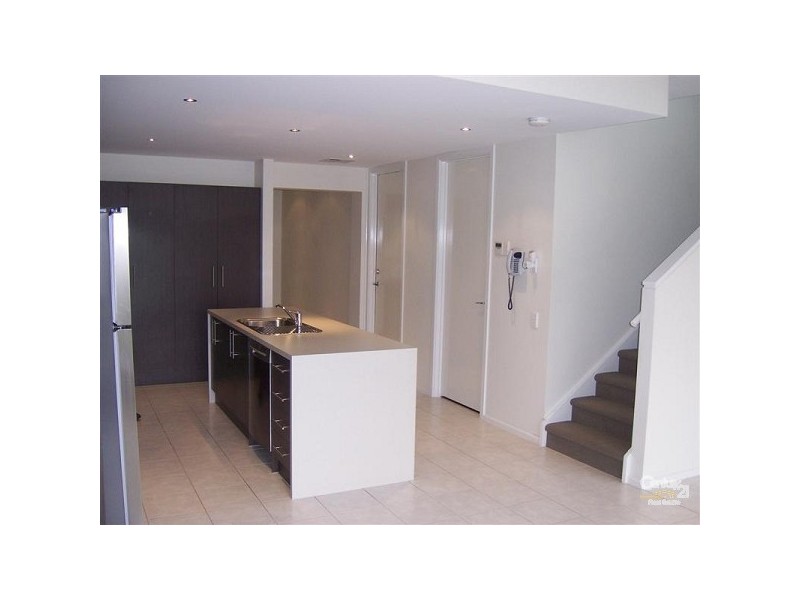 17B North Parade, Royal Park SA 5014