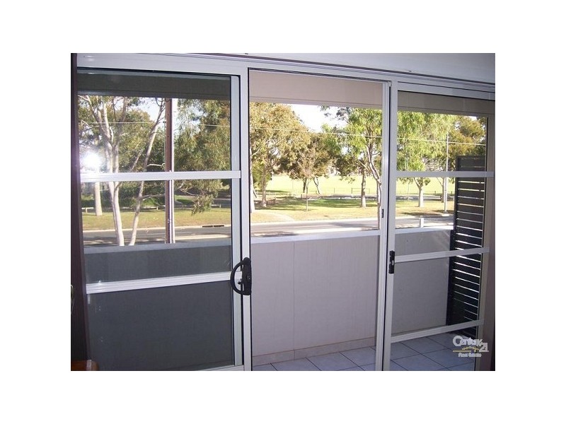 17B North Parade, Royal Park SA 5014