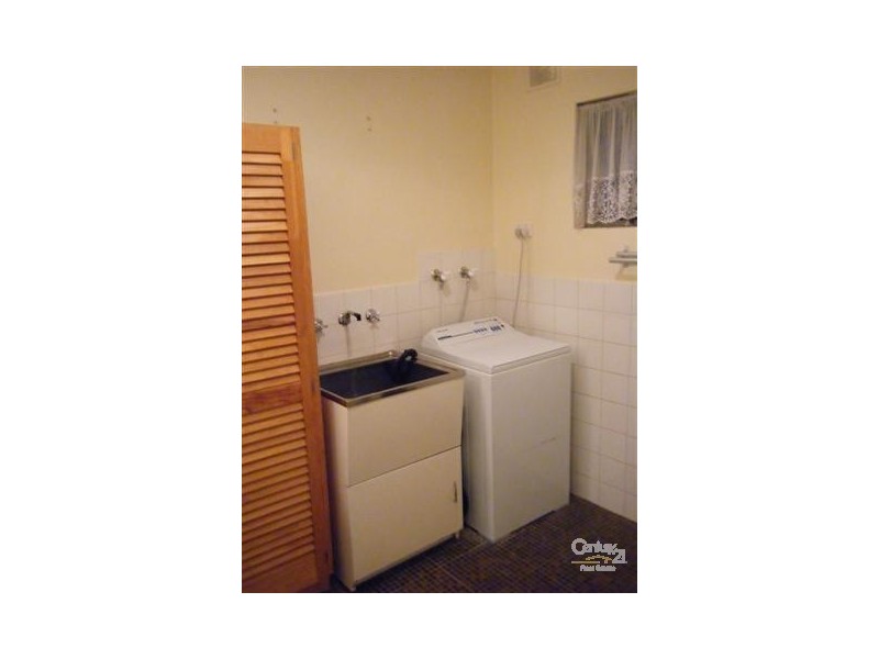 2/4 ETON ROAD, Keswick SA 5035